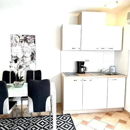 Apartments Imperium Trogir Extérieur photo