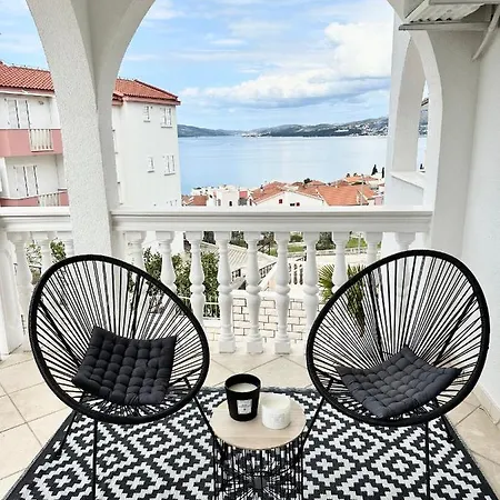 Apartments Imperium Trogir Extérieur photo